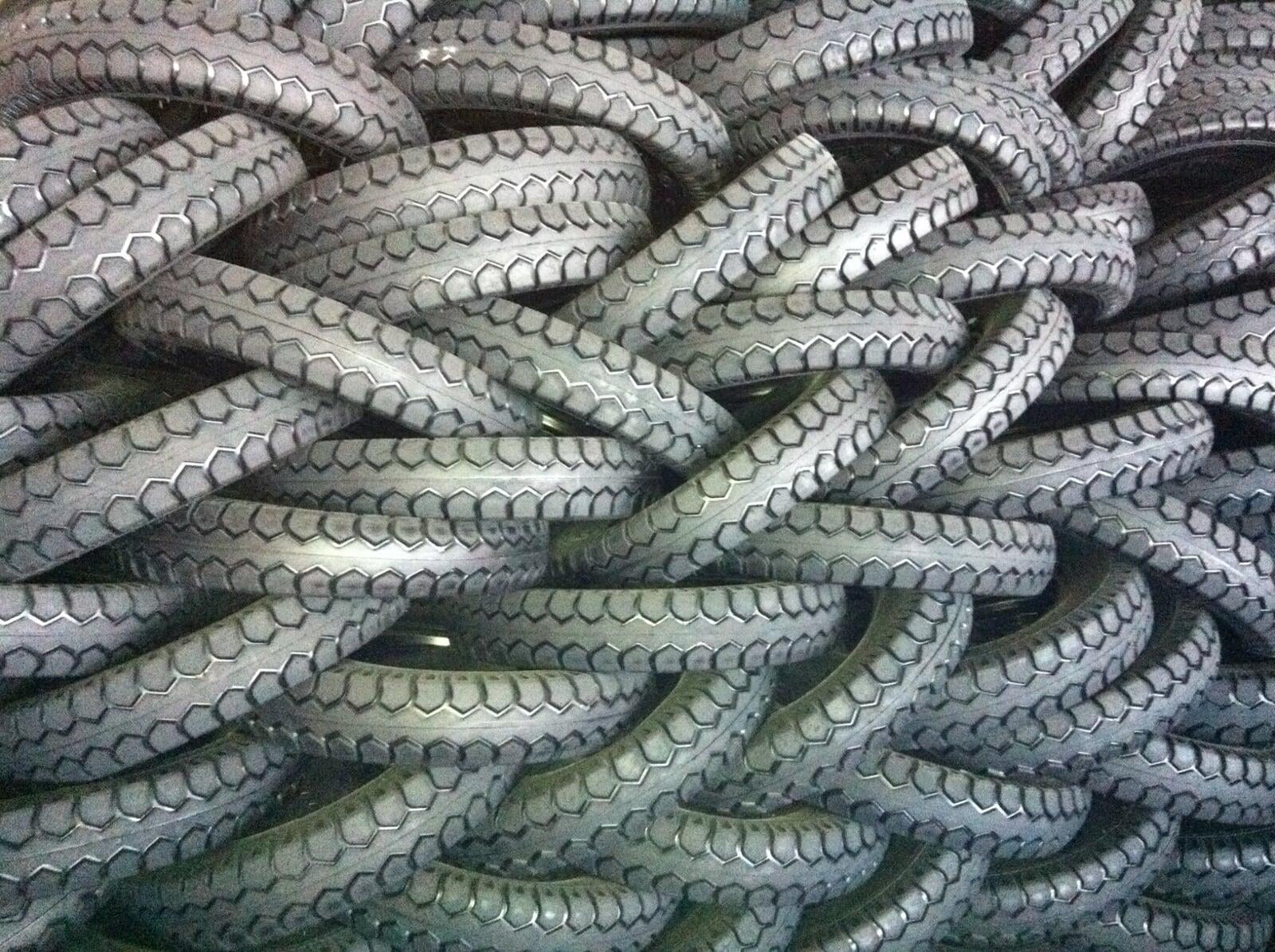 Motorcycle tires